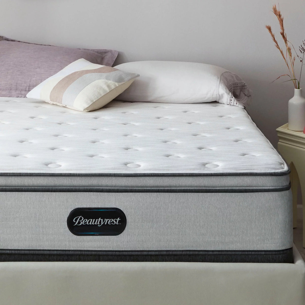Queen Innerspring Mattress Set I591
