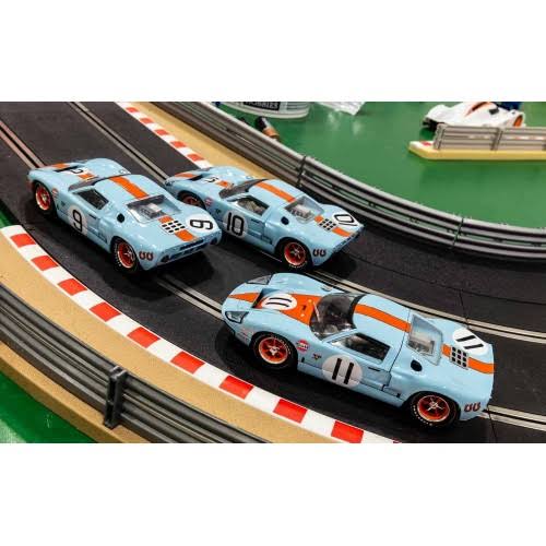 Ford GT40 LeMans 1968 Triple Pack R6778