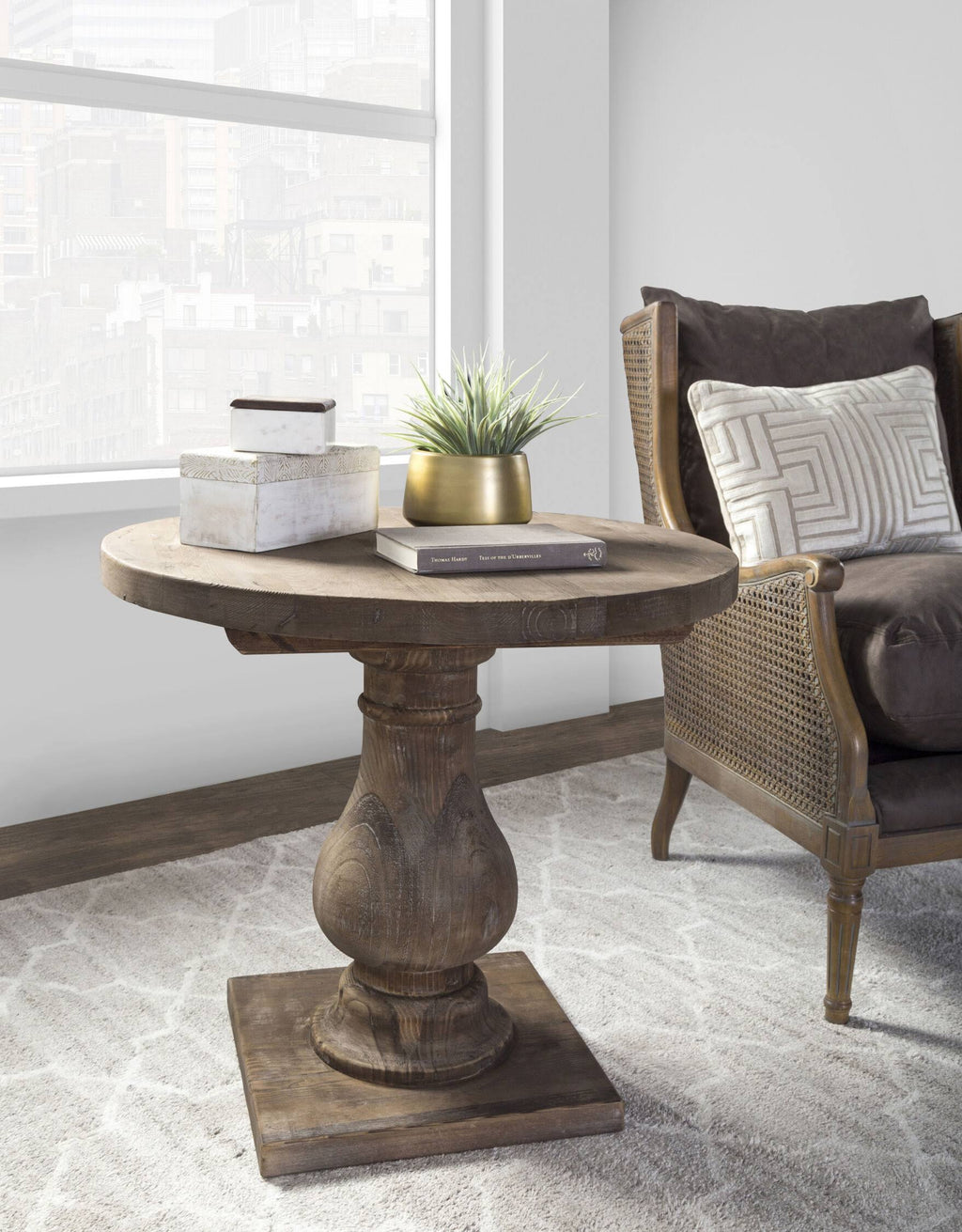 Reclaimed Pine End Table F905467