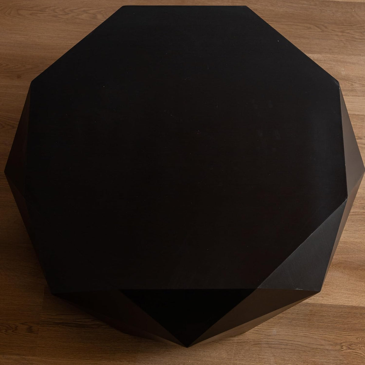 Black Round Wood Coffee Table N520921
