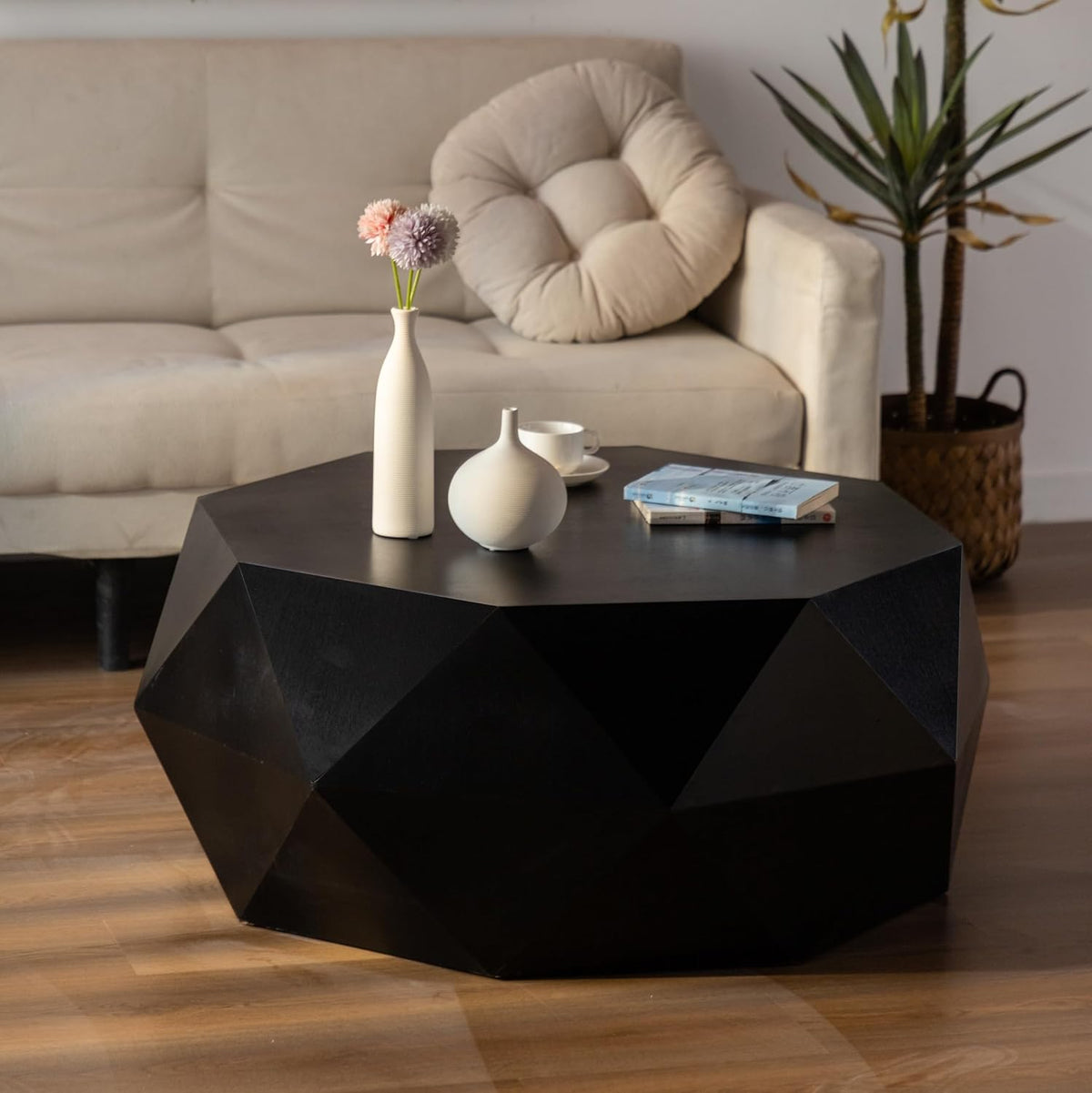 Black Round Wood Coffee Table N520921