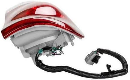 Toyota Tundra Tail Light 2004 2005 2006 Passenger Side L8789