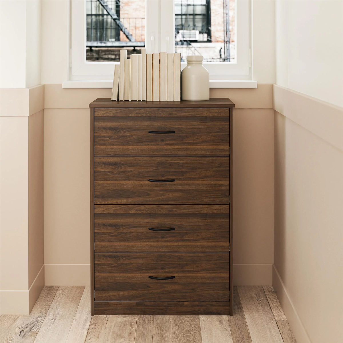 Black Oak 4 Drawer Dresser O17028