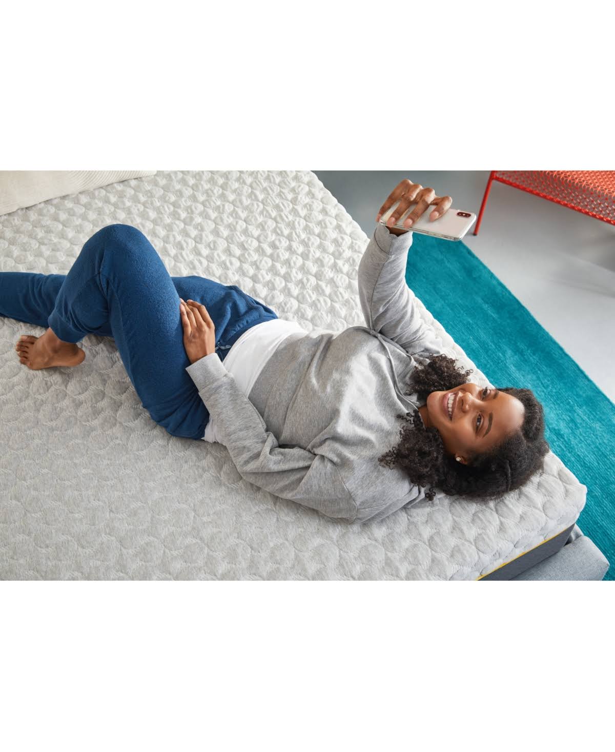 King Hybrid Memory Foam and Spring Mattress J997203