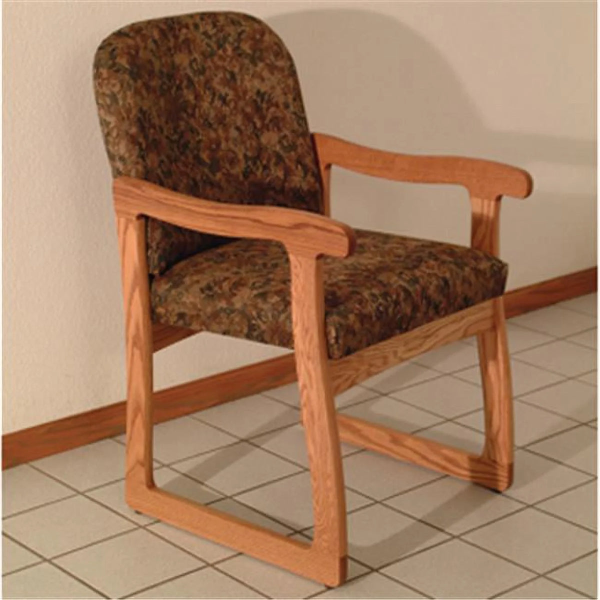 Medium Oak Guest Chair R520892