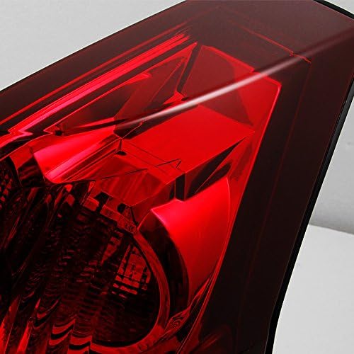 Red Clear Rear Tail Light Replacement R4668