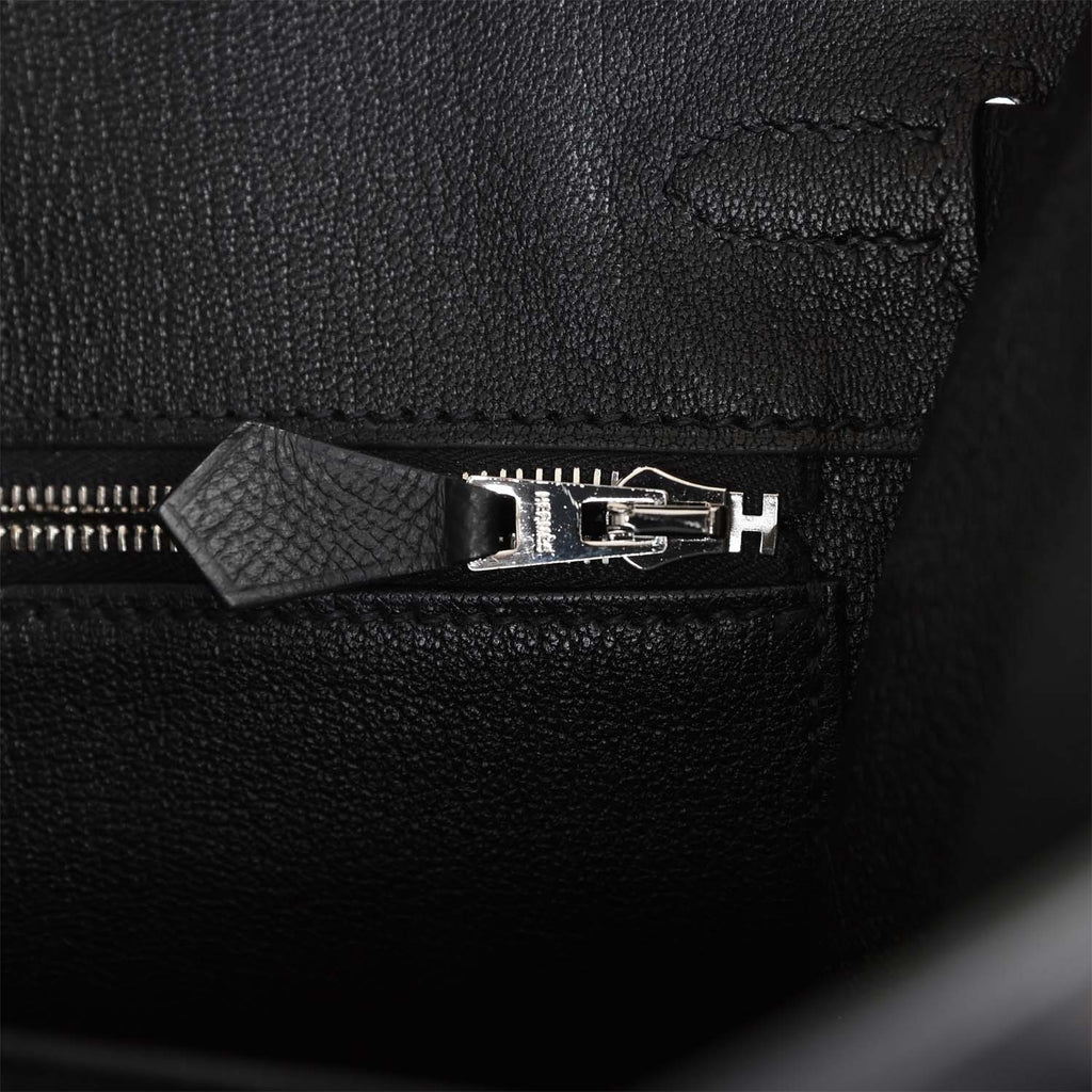 Black Epsom Leather Handbag T55590