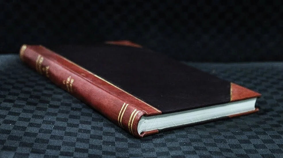 Leatherbound Book N510277