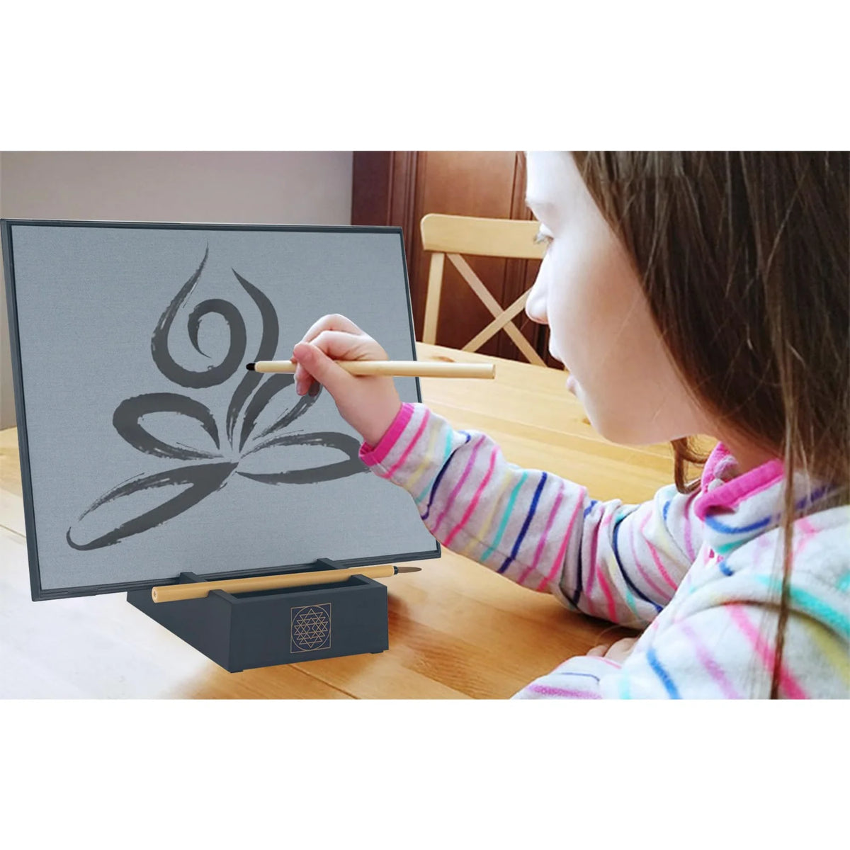 Water Drawing Set with Natural Wood Brush C340354