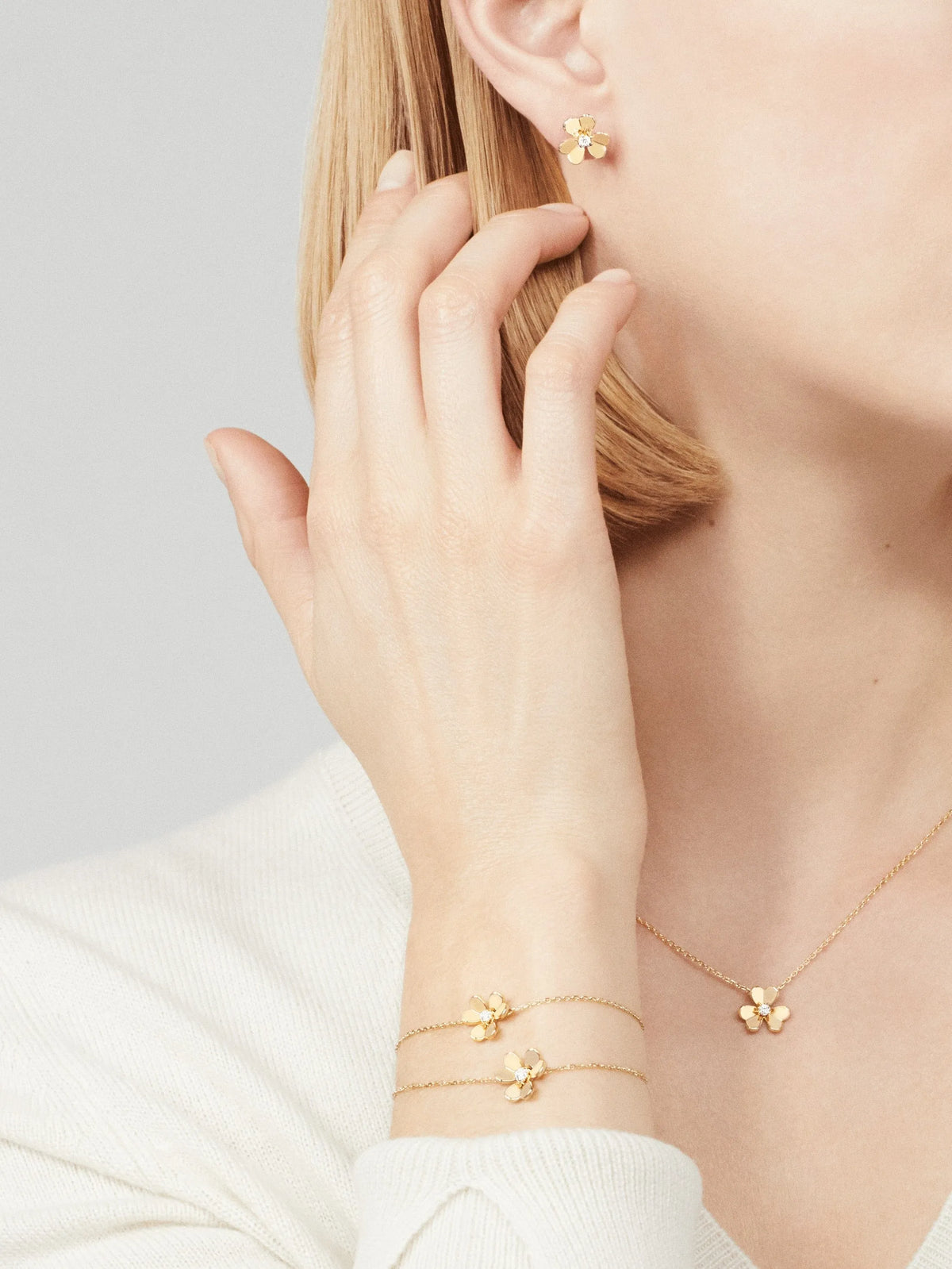 Pendant Necklace T31949