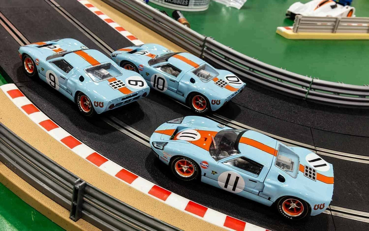 Ford GT40 LeMans 1968 Triple Pack R6778