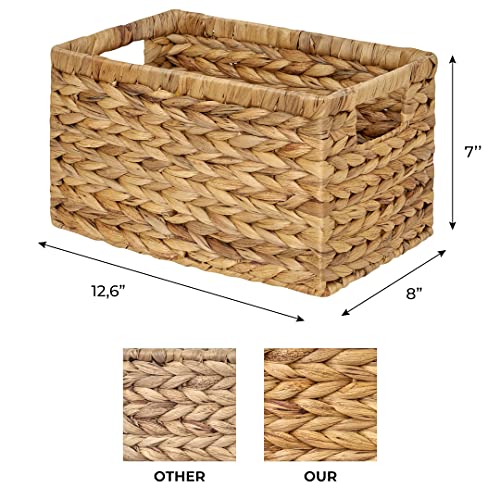 Set of 6 Natural Water Hyacinth Woven Storage Baskets with Built-in Handles R984452