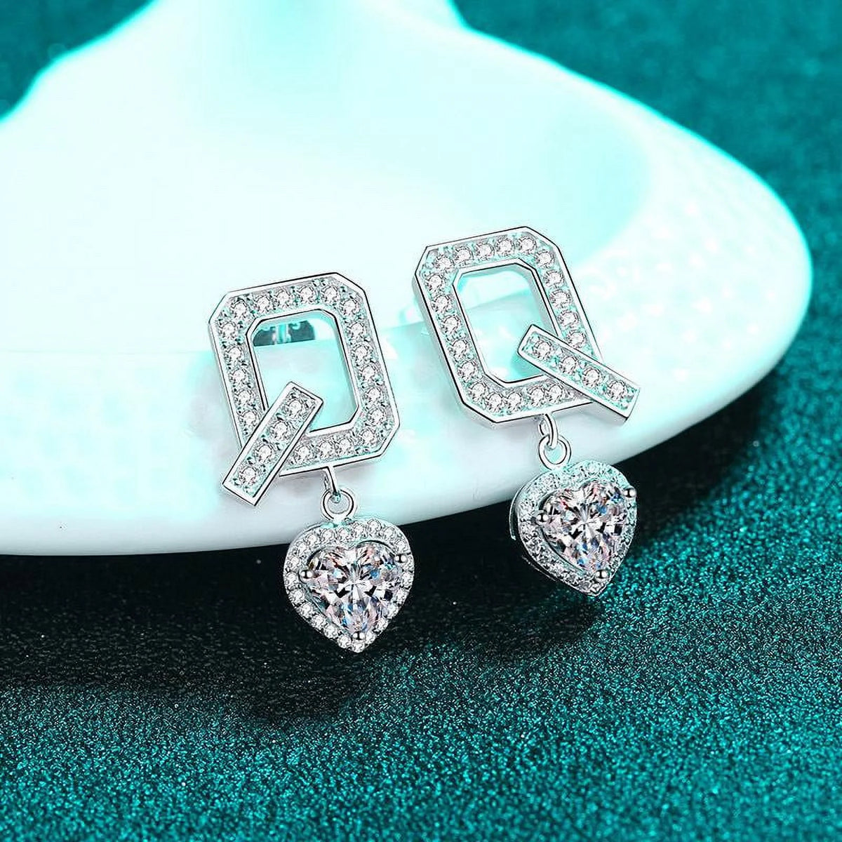 2 Carat D Color VVS1 Moissanite S925 Sterling Silver Heart Dangle Drop Earrings J281945