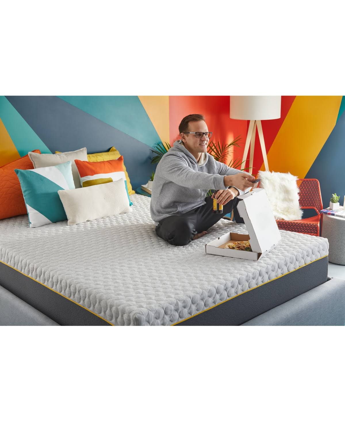 King Hybrid Memory Foam and Spring Mattress J997203