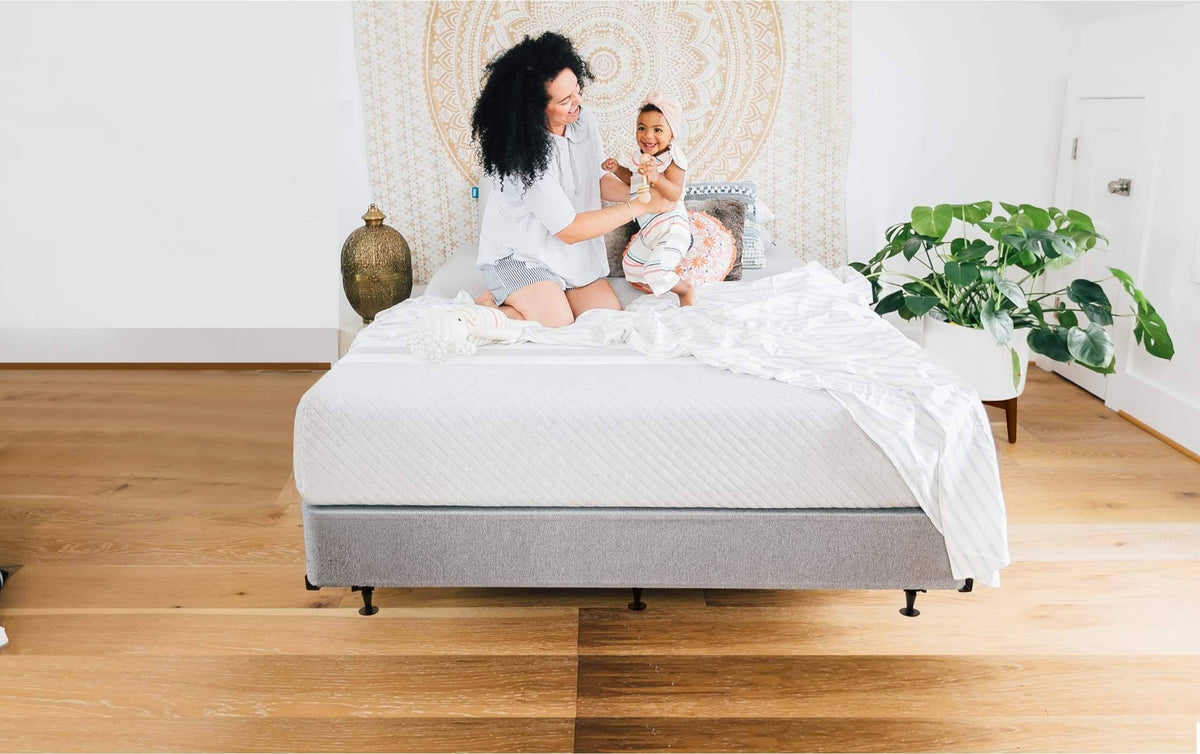 Gray California King Size Bed Mattress Foundation H9246