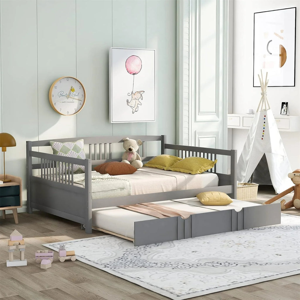 Grey Full Size Wood Daybed with Trundle B73581